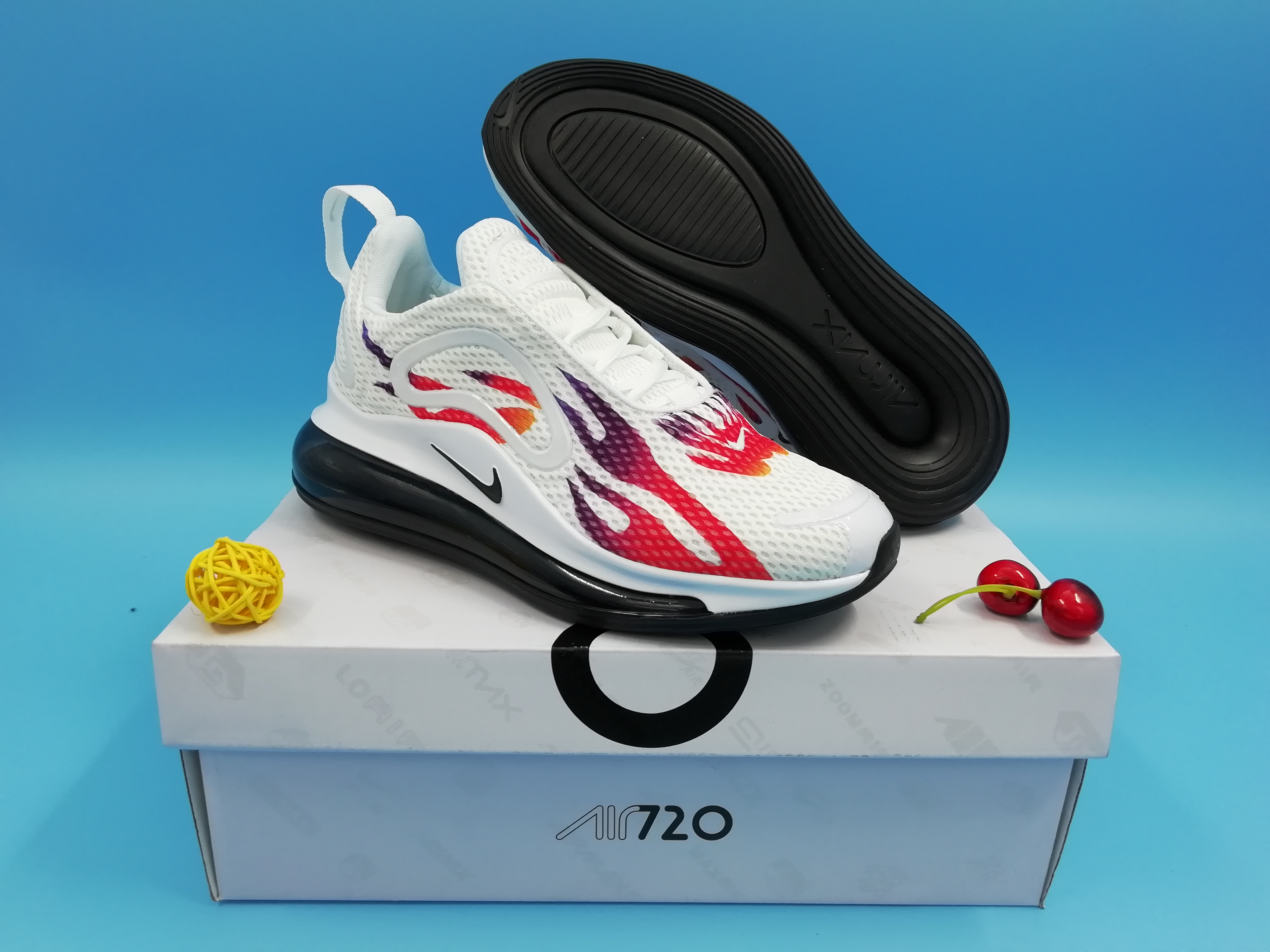 Women Nike Air Max 720 Fire White Red Black Shoes